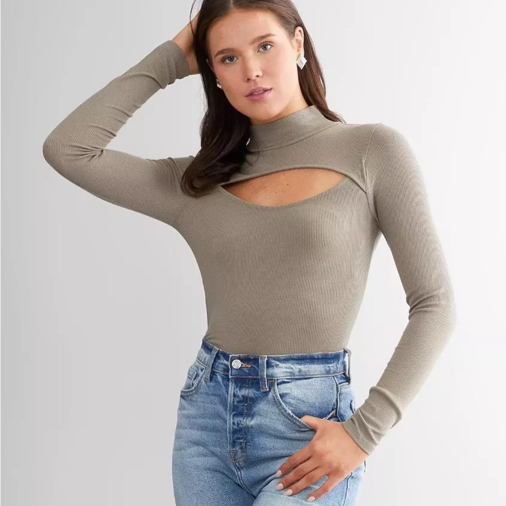 Z Supply Cream Long Sleeve Women's Top